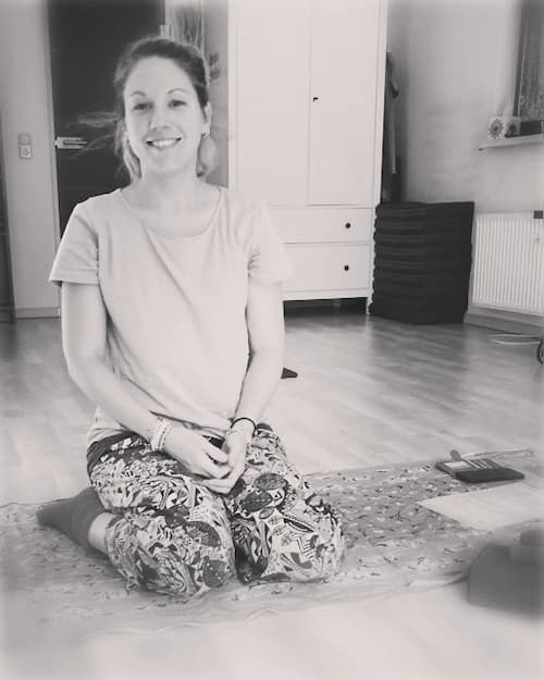 Yoga-Wohlfühlauszeit in BN-Beuel und Online bei Andrea Schenk - Bewusst. Gesund. Yoga.